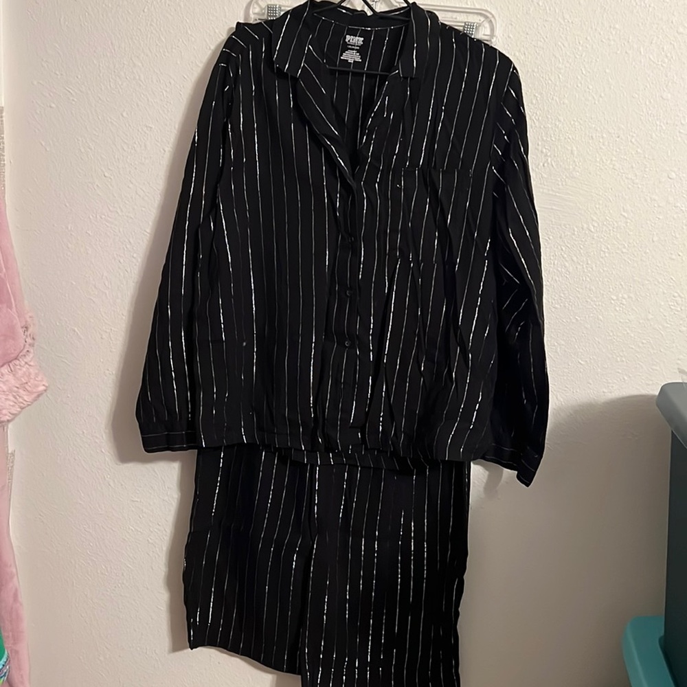 Sexy Large Victoria’s Secret Pink Black and Silver Striped PJ Set